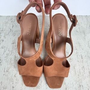 AREZZO Vanessa Heels Size 9 Tan Suede Strappy Like New Made in Brazil Nubuck